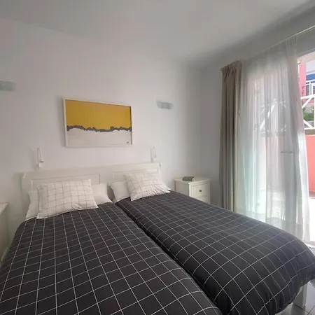 Apt. El Guirre Nº 8 - Bajo Apartment *